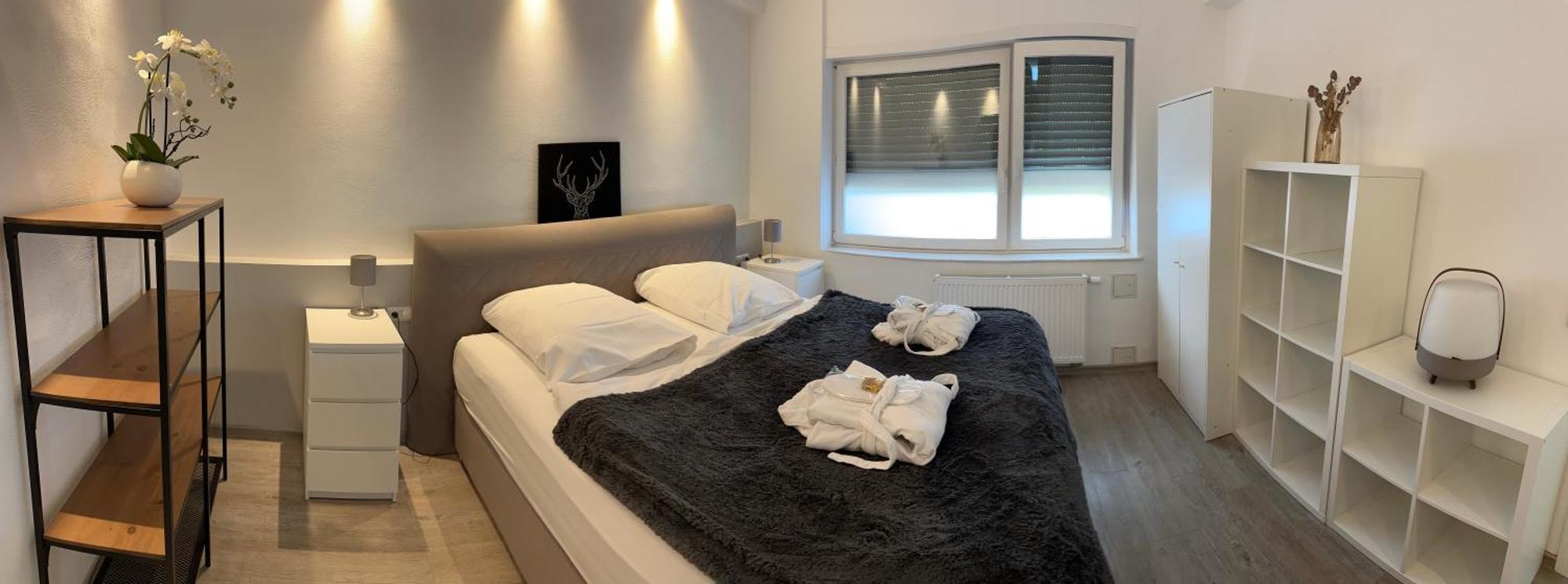 Ferienwohnung Schlossblick - 4 Sterne Sauna Pool Whirlpool Exklusiv เบราน์เฟลส์ ภายนอก รูปภาพ