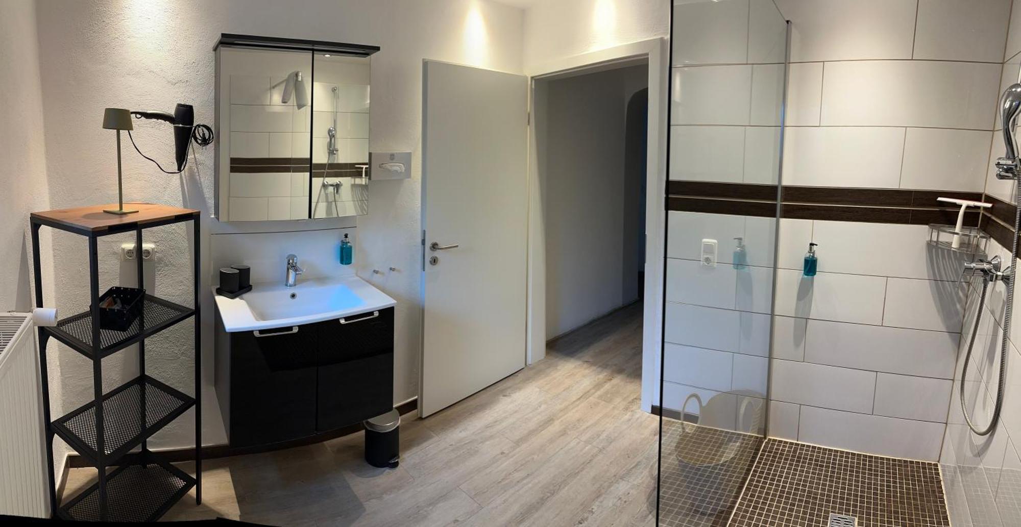 Ferienwohnung Schlossblick - 4 Sterne Sauna Pool Whirlpool Exklusiv เบราน์เฟลส์ ภายนอก รูปภาพ